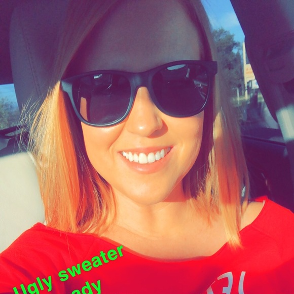 Meet your Posher, Kelsey - Picture 1 of 1